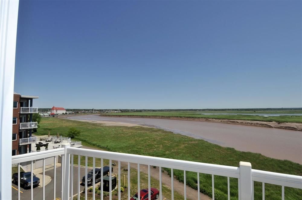 Premiere Suites Moncton Kültér fotó