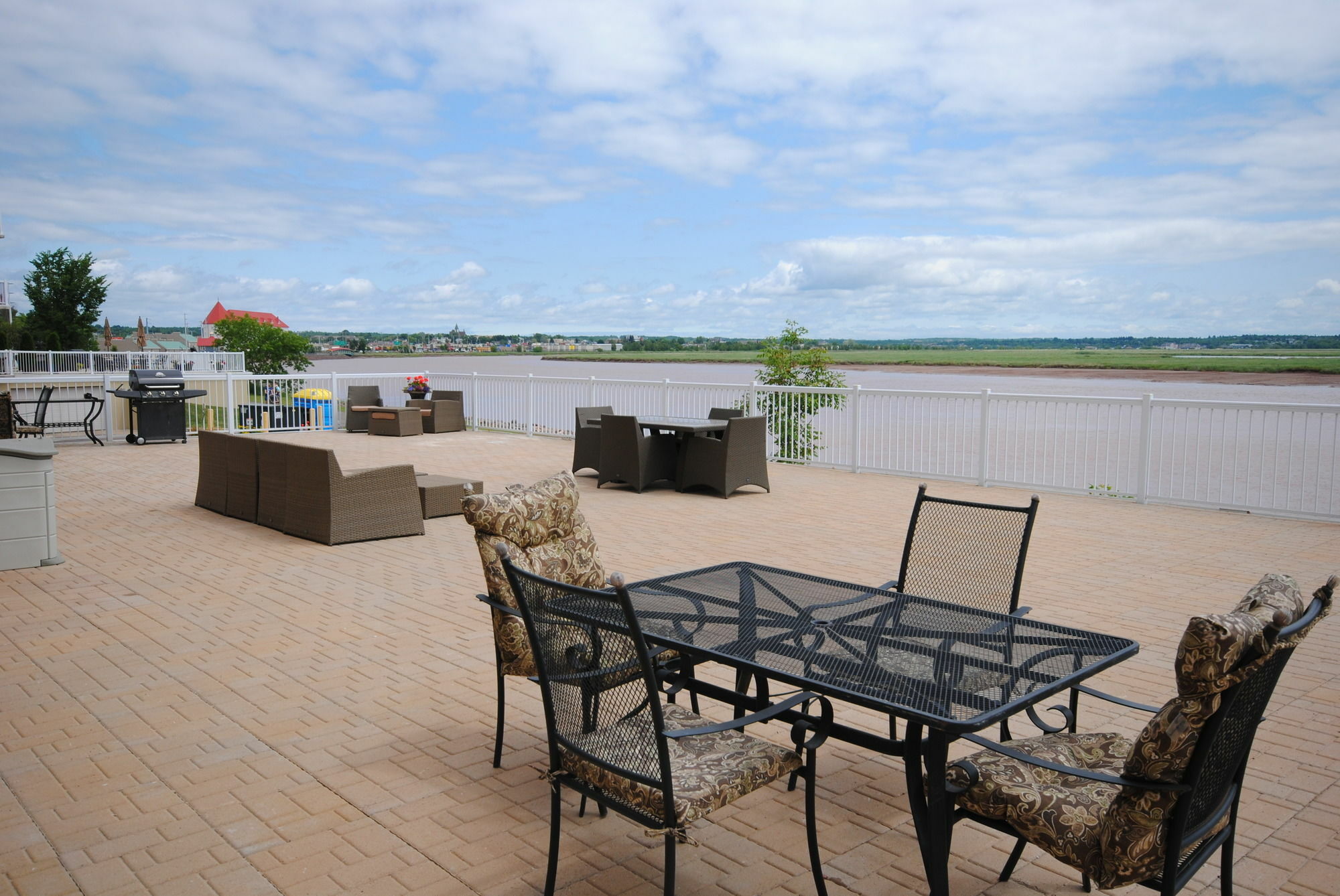 Premiere Suites Moncton Kültér fotó